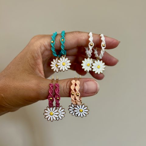 boucles d'oreilles en macramé