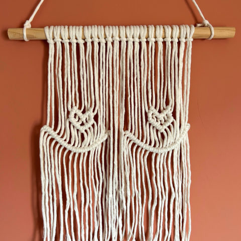 tenture macramé octobre rose