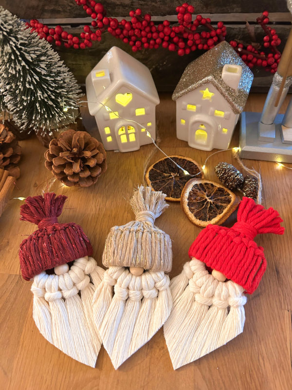 Père noël en macramé