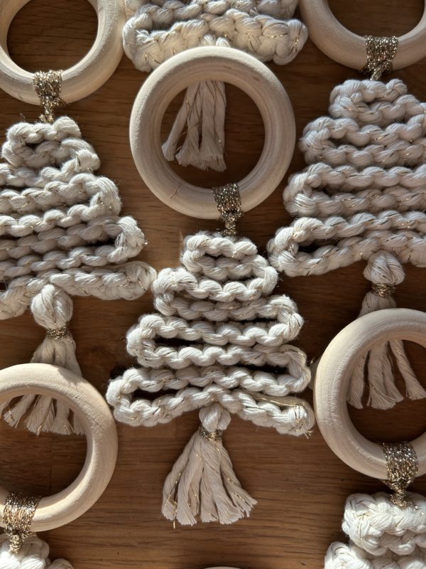 Ronds de serviette sapin en macramé