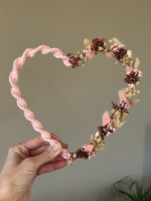 Coeur "I love you" macramé et fleurs séchées