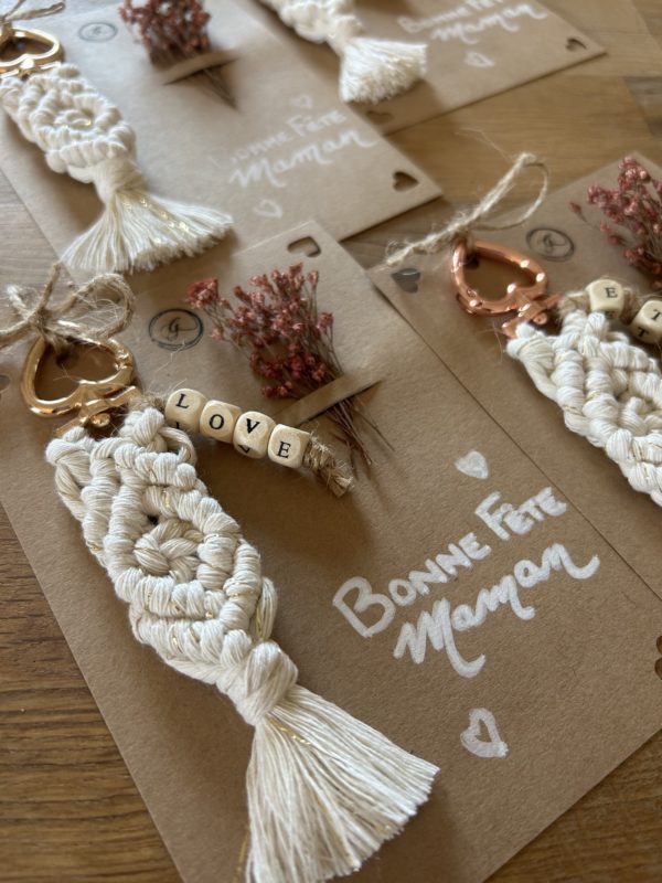 Porte-clés en macramé personnalisé