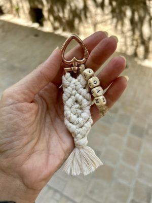 porte clés en macramé personnalisable