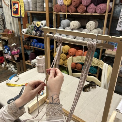 support en bois macramé